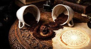 قارئة الفنجان
